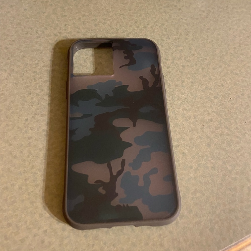 iPhone 11 Pro camo green case